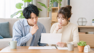 同棲カップルの賃貸審査は厳しい？契約者はどっちにすべきか アイキャッチ画像